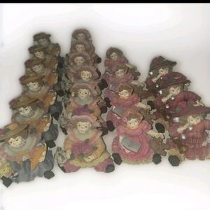 Set of Vintage Porcelain Girl Figurines - Pastel Multicolor